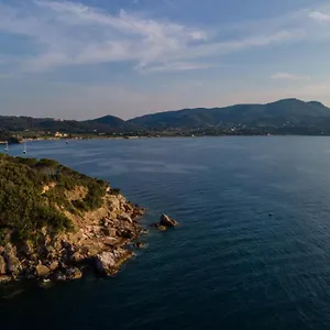 Elbitat Homes Aparthotel Bagnaia (Livorno)